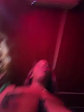 Saffirebleu - DAG DILDO SUCKING