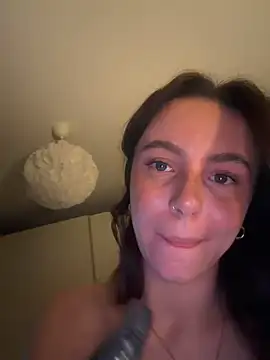Cherry-Bean - Twerk Close Up Cam