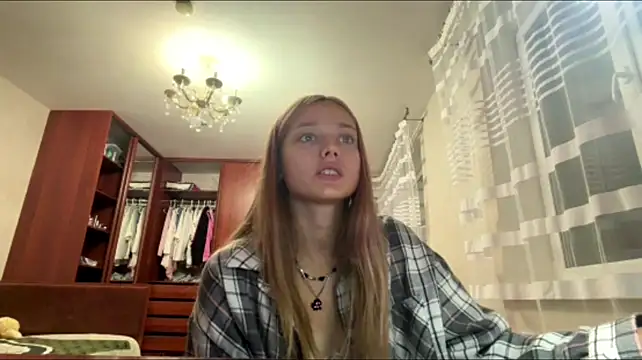 Romy_Grei - Lick lips after a kiss 👅💋