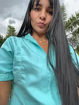 LuxeBrunetteXXX - WARM UP MY PUSSY AT WORK🔥