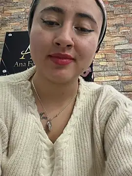 _Sarah-Office1 - Fake cum over BIG tits🥛