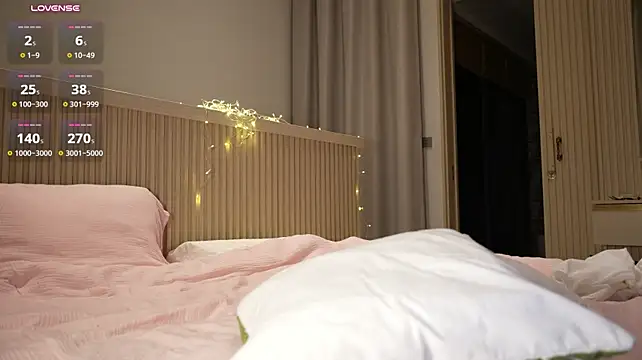 YourNaughtyMiss - ALL NAKED Dance
