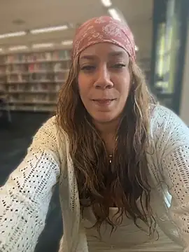 Bigbuttbrooklynn - SHH RISKY Bra off in LIBRARY@GOAL