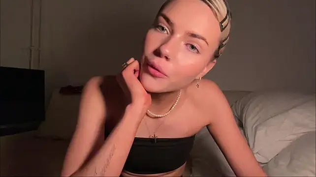 ChristelDuncombe - 🤗MY TOPLESS PHOTO IN PM (last tip)🤗