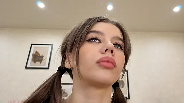Dolly_ll - Finger pussy