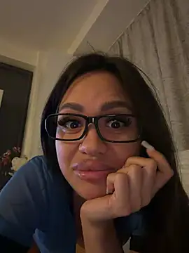 JustLora - Suck dildo