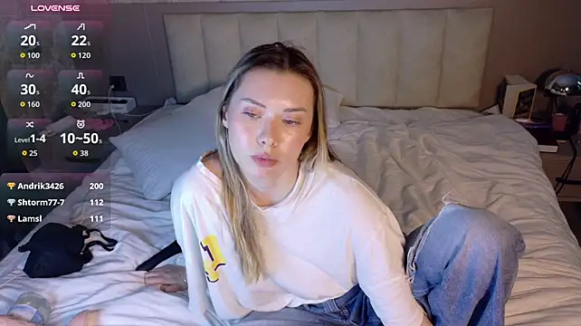 Gwenonl1ne - jerking off dildo hands )