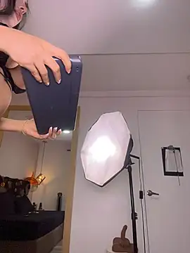 Salome_Bennet