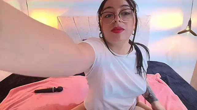 MiaWils_ - SHOW MY PUSSY+RUB MY CLIT🔥