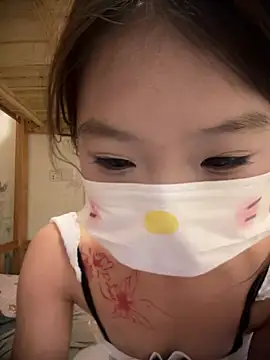 Angel-Sisters - 为什么有个大叔在边上 啊啊啊 大叔的鸡吧好大啊 淫水都被他草出来了