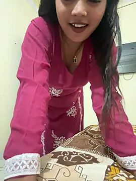 Heena-khan-12 - Boobs show and face show