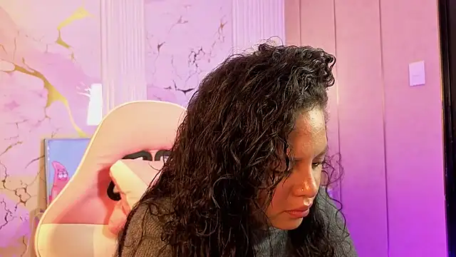 LilaVelvet - Suck the dildo.