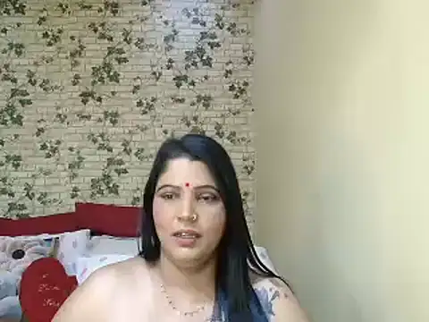 XIndianintimacy - looking for a nawty boy