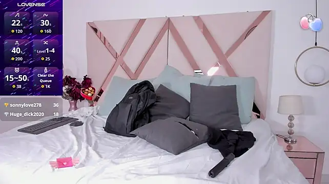 Niicol_jenneer01 - control domi more lush