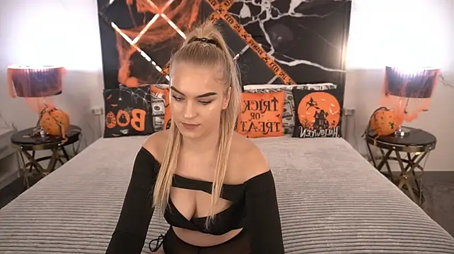 AlinaLiii - I will fulfill the wish of whoever close