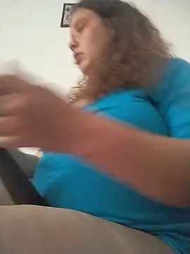 Amaia_15 - Open pussy +2fingers