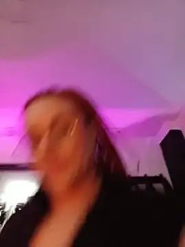 Samantha_41 - Show pussy