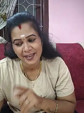 Tamilaruvi