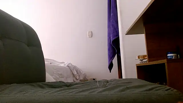 Juls_winter_ - naked