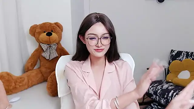 Zhuzhu98 - 控制小粉3分钟