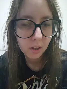 Sarah459 - Cici és punci nyálazás