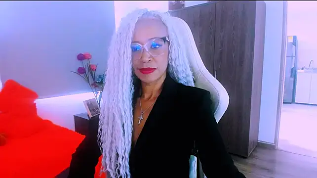ScarlettMalbec - CREAM IN TITS AND ASS!!!!