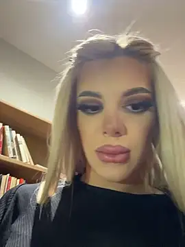 AlyssaFoxx_ - Show Sexy Pantie Lines 🥵