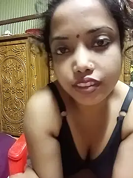 Meghla_Sk - Lip show