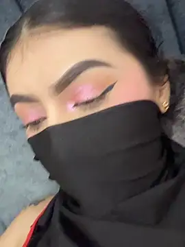 Zharaaa18 - Slowly touch my vagina without panties🌸
