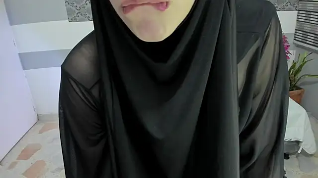 Jalima_sabag - naked and squirt