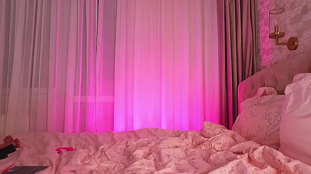 RosyEmily - Dildo in ass
