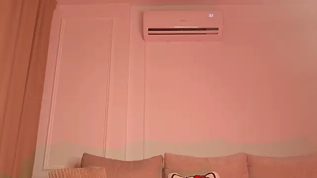 SinfulSienna - Make my pussy wett + 5 min toy controll
