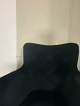 Tasty_LushDesire - Pour milk on boobies