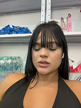 Bella-Ferrer - doggy naked + oil