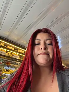 Lia-Moon77 - Show tits clamps