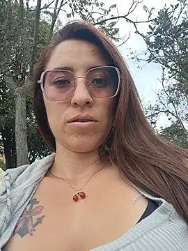 VALERY-94 - Off bra in public 😈🔥