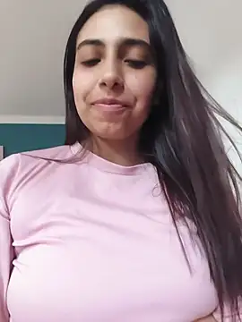 TAMMYBLACKK - show your big tits in My house