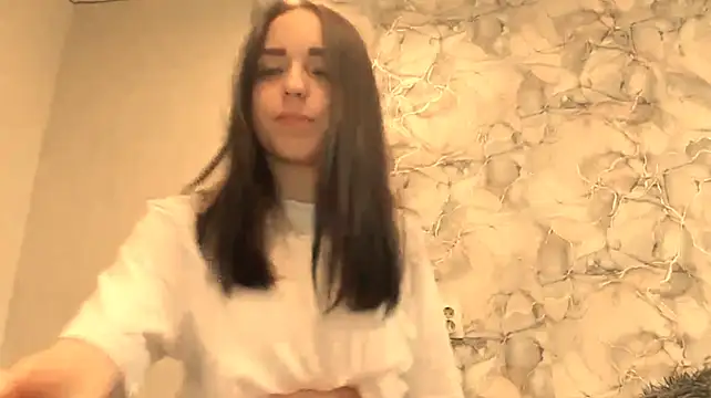 ElanorFilter - squezze boobs <3