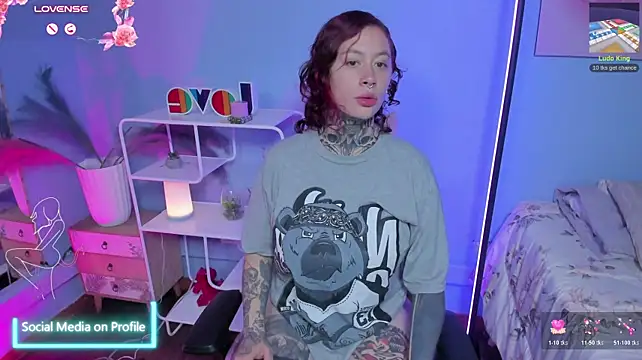 ViolettaBaker_ - Whap / video / Control lovense 🐦‍⬛🖤