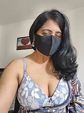 Cute-Maanvi