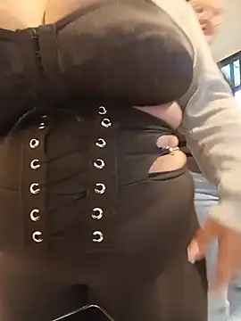 KITY_HILL - Suck boobs