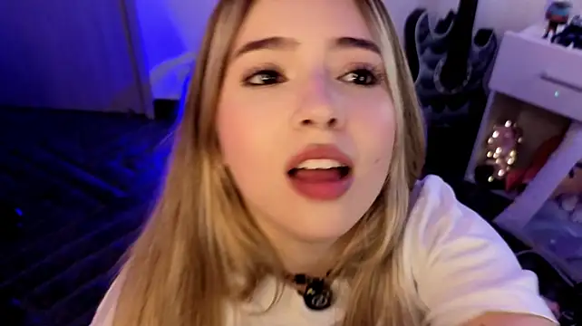 EmilyMiller_ - SQUIRT UWU