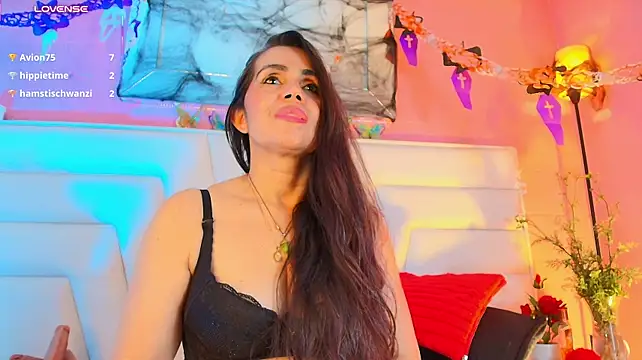 Moxa_hot - two fingers in my pussy
