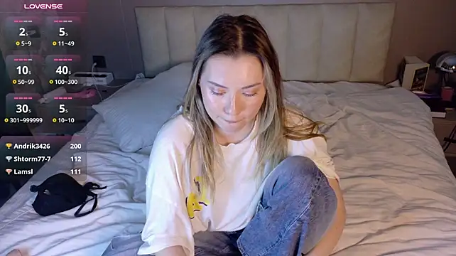 Gwenonl1ne - jerking off dildo hands )