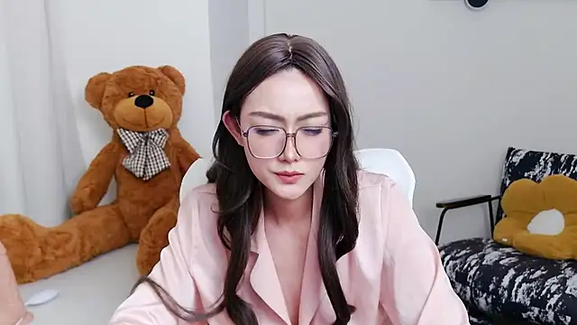 Zhuzhu98 - 控制小粉3分钟