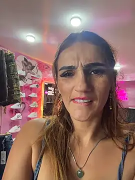 Samantha_bigboobs - Undress me in the store's dressing room