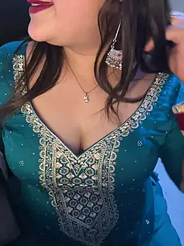 Oh-Taara - cum show