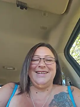 Angelbaby1998 - lets get u wet angel