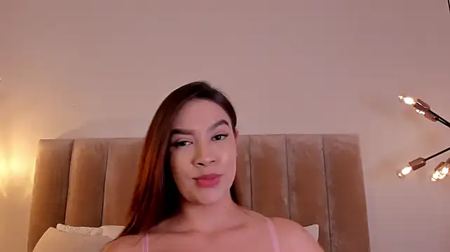 KimCollins_ - massage with oil on my tits 🍒
