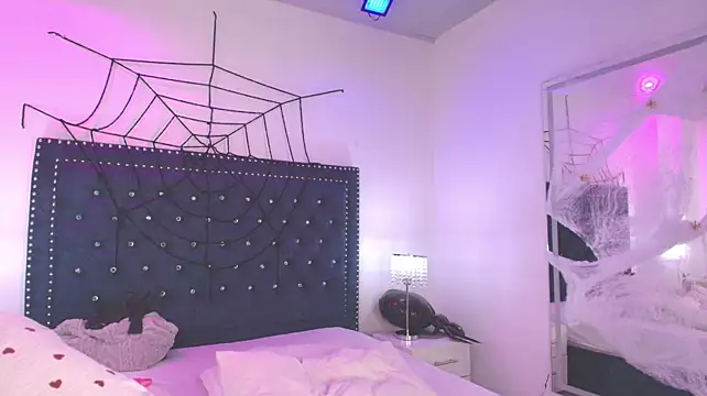 Juliieta_gray - ride dildo 🤤🍆